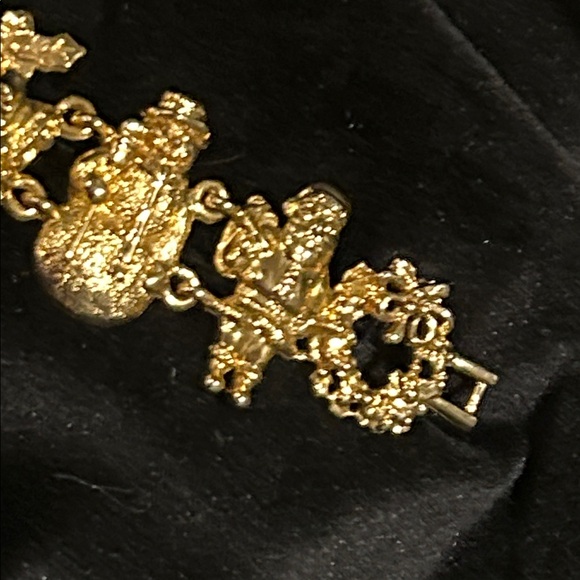 Gold Tone Holiday Charm Bracelet and Brooch Set Tree Reindeer Santa - Picture 13 of 13